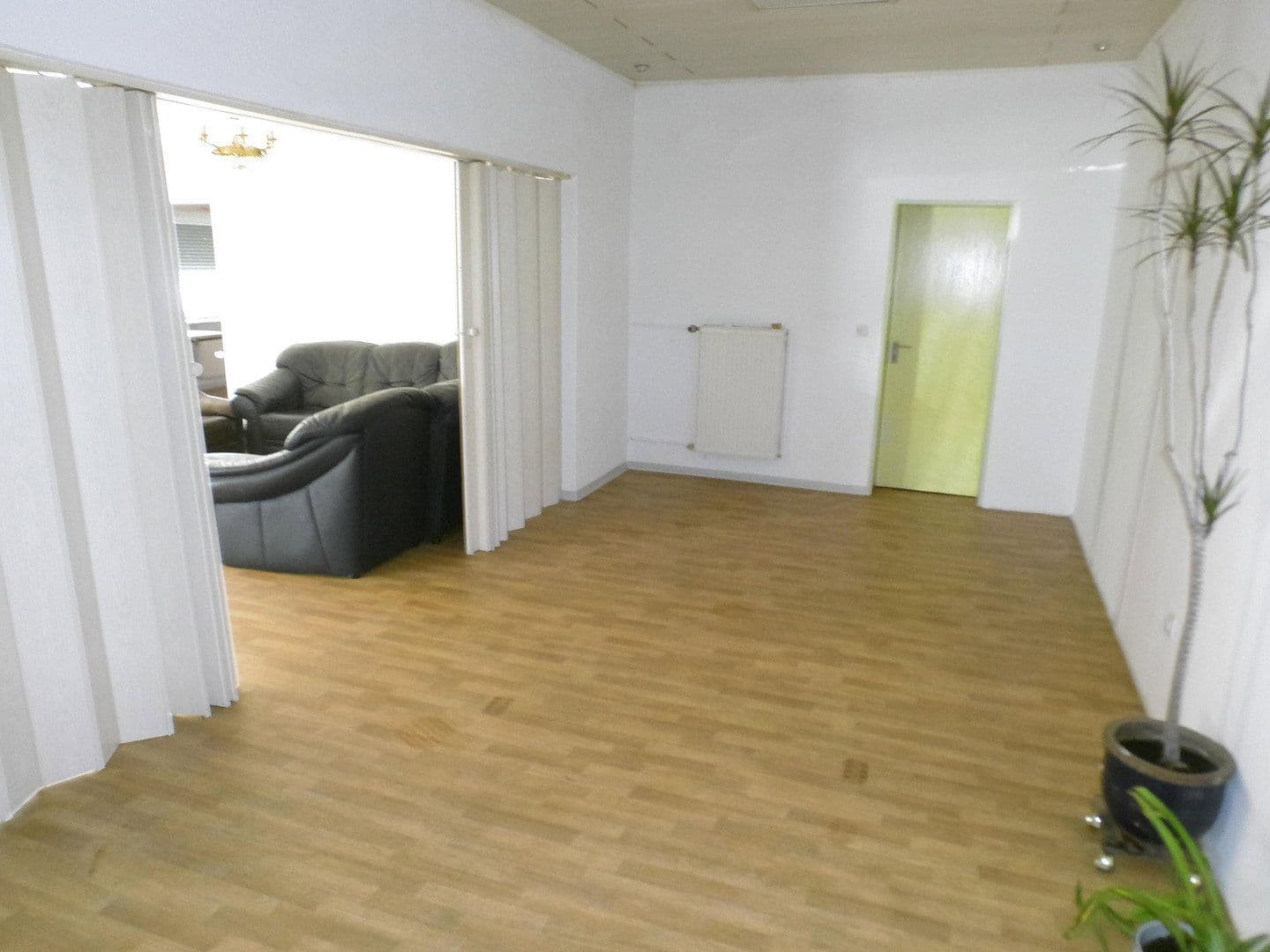 Pronájem kanceláře 340 m², 54 Fasanenallee, Saarlouis, Země Sársko Pronájem kanceláře 340 m², 54 Fasanenallee, Saarlouis, Země Sársko