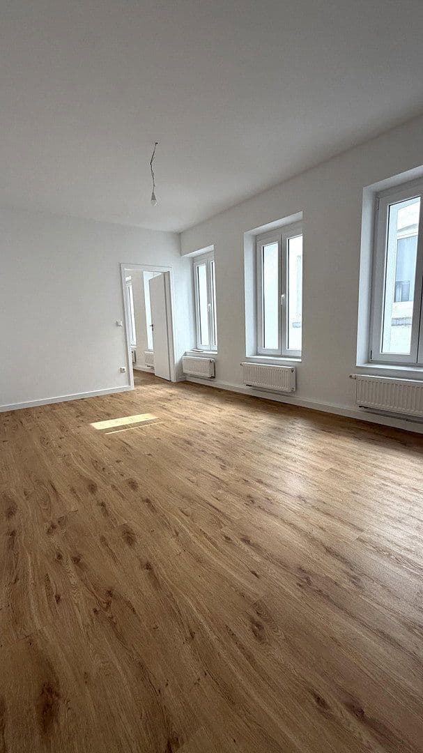 Pronájem bytu 3+1 85 m², Adalbertsteinweg 111, Cáchy, Severní Porýní-Vestfálsko Pronájem bytu 3+1 85 m², Adalbertsteinweg 111, Cáchy, Severní Porýní-Vestfálsko