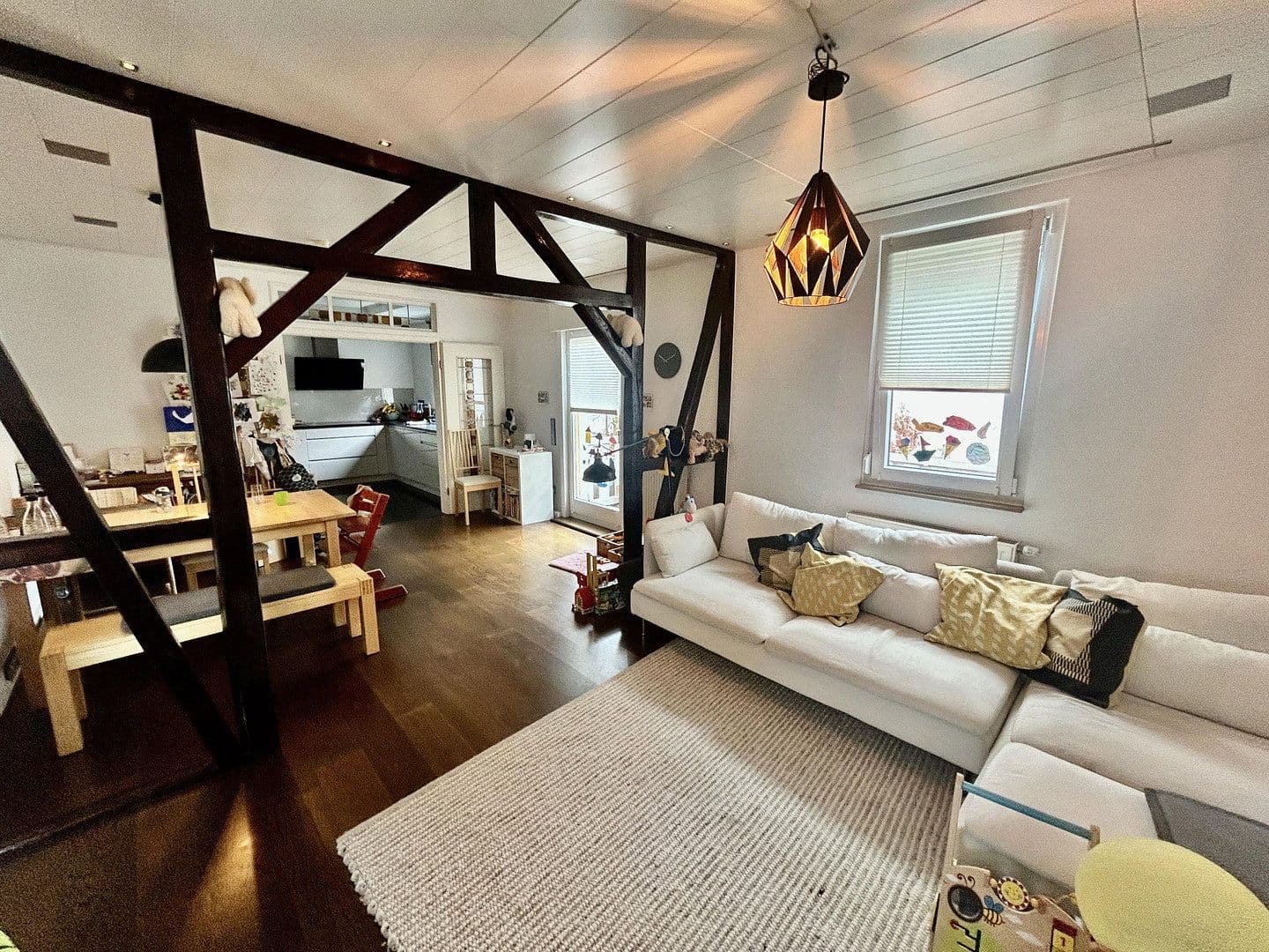 Pronájem domu 146 m², pozemek 162 m², Holzgrundstraße 17/2, Kornwestheim, Bádensko-Württembersko Pronájem domu 146 m², pozemek 162 m², Holzgrundstraße 17/2, Kornwestheim, Bádensko-Württembersko
