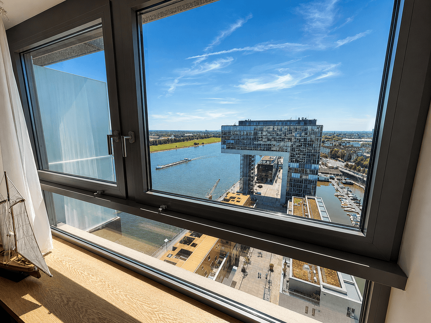 Pronájem bytu 2+1 60 m², Im Zollhafen 12, Köln, Severní Porýní-Vestfálsko Pronájem bytu 2+1 60 m², Im Zollhafen 12, Köln, Severní Porýní-Vestfálsko