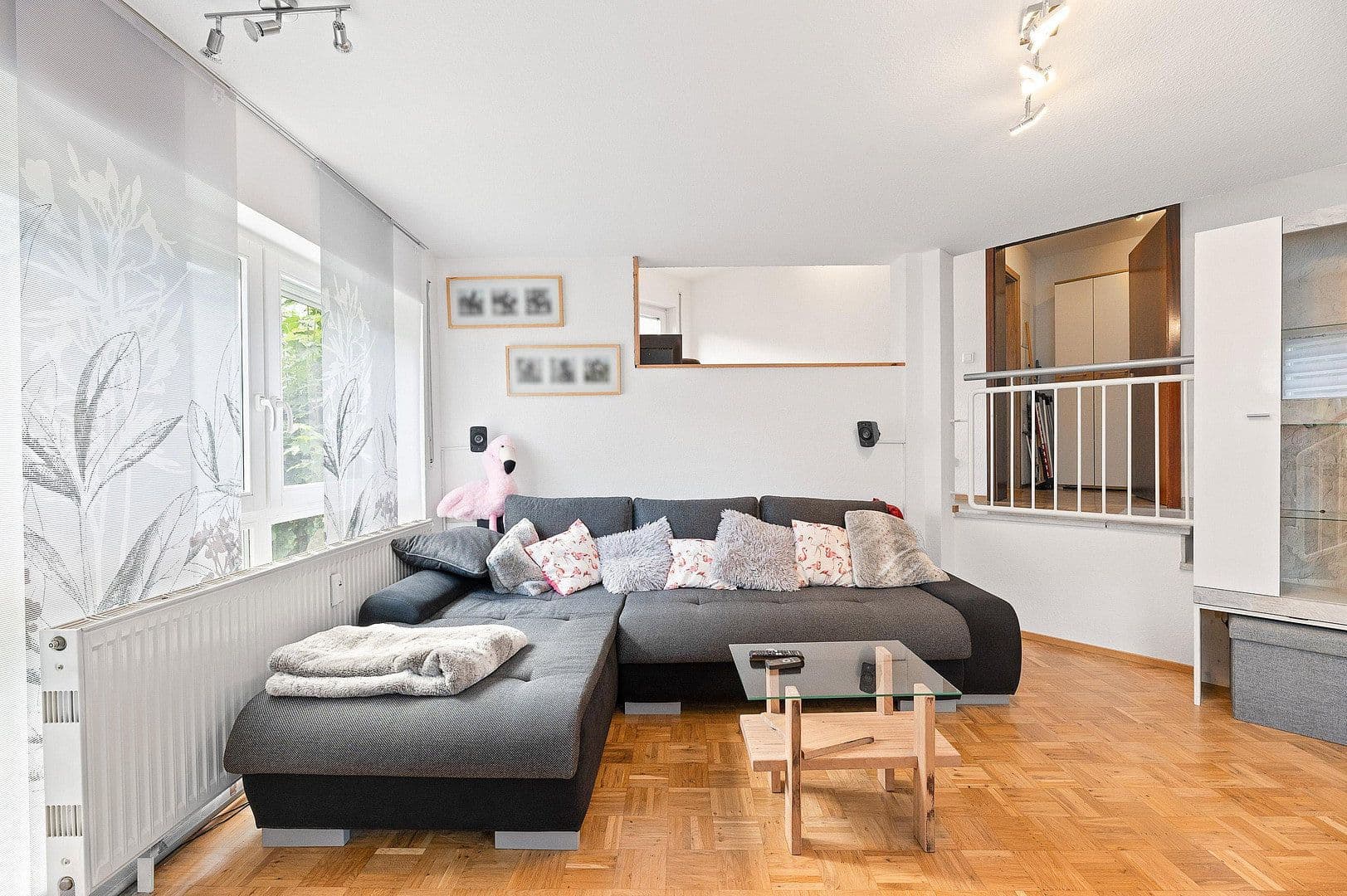 Pronájem bytu 4+1 109 m², Leonberg, Bádensko-Württembersko Pronájem bytu 4+1 109 m², Leonberg, Bádensko-Württembersko