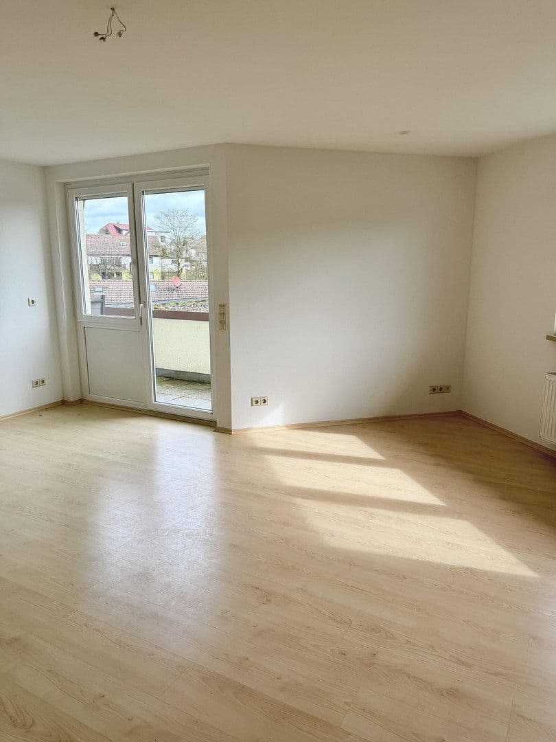 Pronájem bytu 2+1 61 m², Egenhauser Str. 41, Haiterbach, Bádensko-Württembersko Pronájem bytu 2+1 61 m², Egenhauser Str. 41, Haiterbach, Bádensko-Württembersko