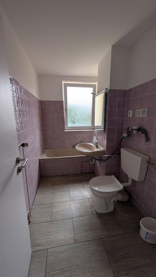 Prodej bytu 3+kk 83 m², Kurt-Eisner-Straße 44, München, Bavorsko Prodej bytu 3+kk 83 m², Kurt-Eisner-Straße 44, München, Bavorsko