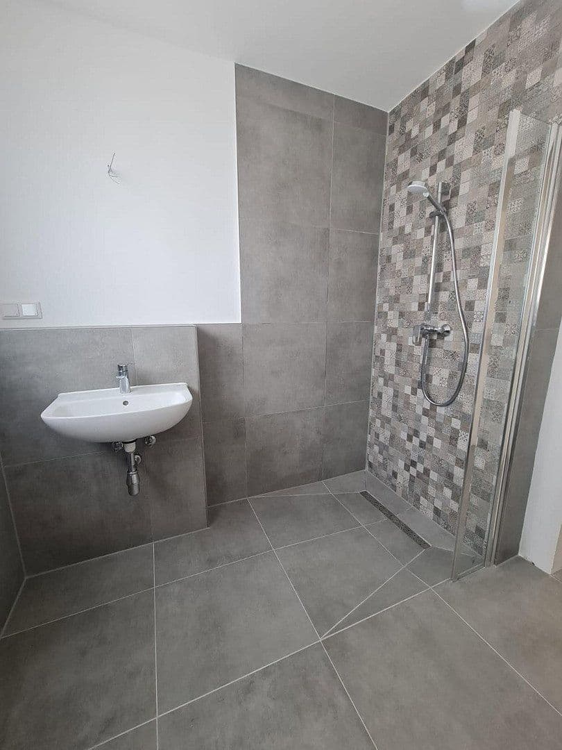 Pronájem bytu 2+1 50 m², Frintroper Str. 208, Essen, Severní Porýní-Vestfálsko Pronájem bytu 2+1 50 m², Frintroper Str. 208, Essen, Severní Porýní-Vestfálsko