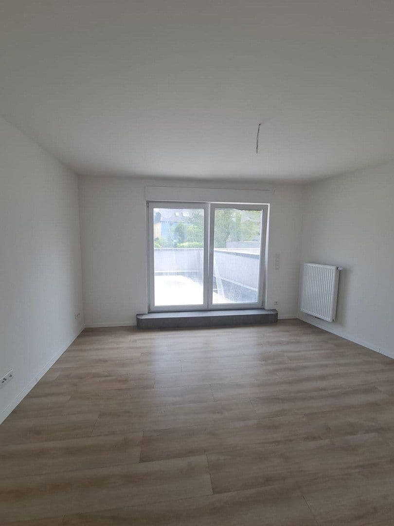 Pronájem bytu 2+1 50 m², Frintroper Str. 208, Essen, Severní Porýní-Vestfálsko Pronájem bytu 2+1 50 m², Frintroper Str. 208, Essen, Severní Porýní-Vestfálsko