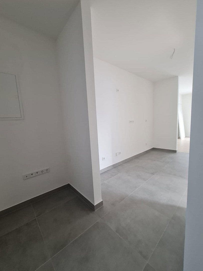 Pronájem bytu 2+1 50 m², Frintroper Str. 208, Essen, Severní Porýní-Vestfálsko Pronájem bytu 2+1 50 m², Frintroper Str. 208, Essen, Severní Porýní-Vestfálsko