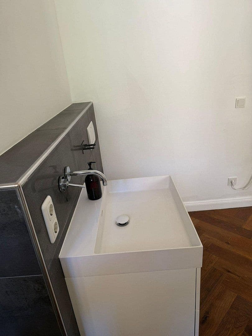 Prodej bytu 2+1 78 m², München, Bavorsko Prodej bytu 2+1 78 m², München, Bavorsko
