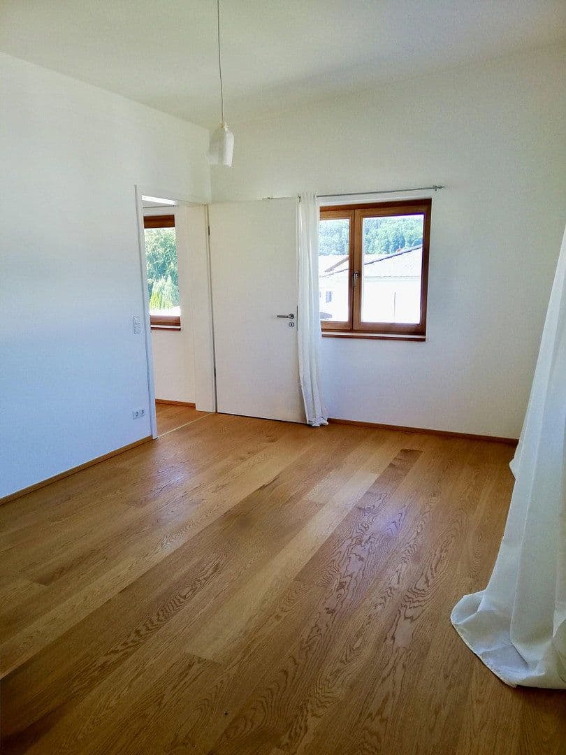 Pronájem bytu 2+1 86 m², Simbach, Bavorsko Pronájem bytu 2+1 86 m², Simbach, Bavorsko