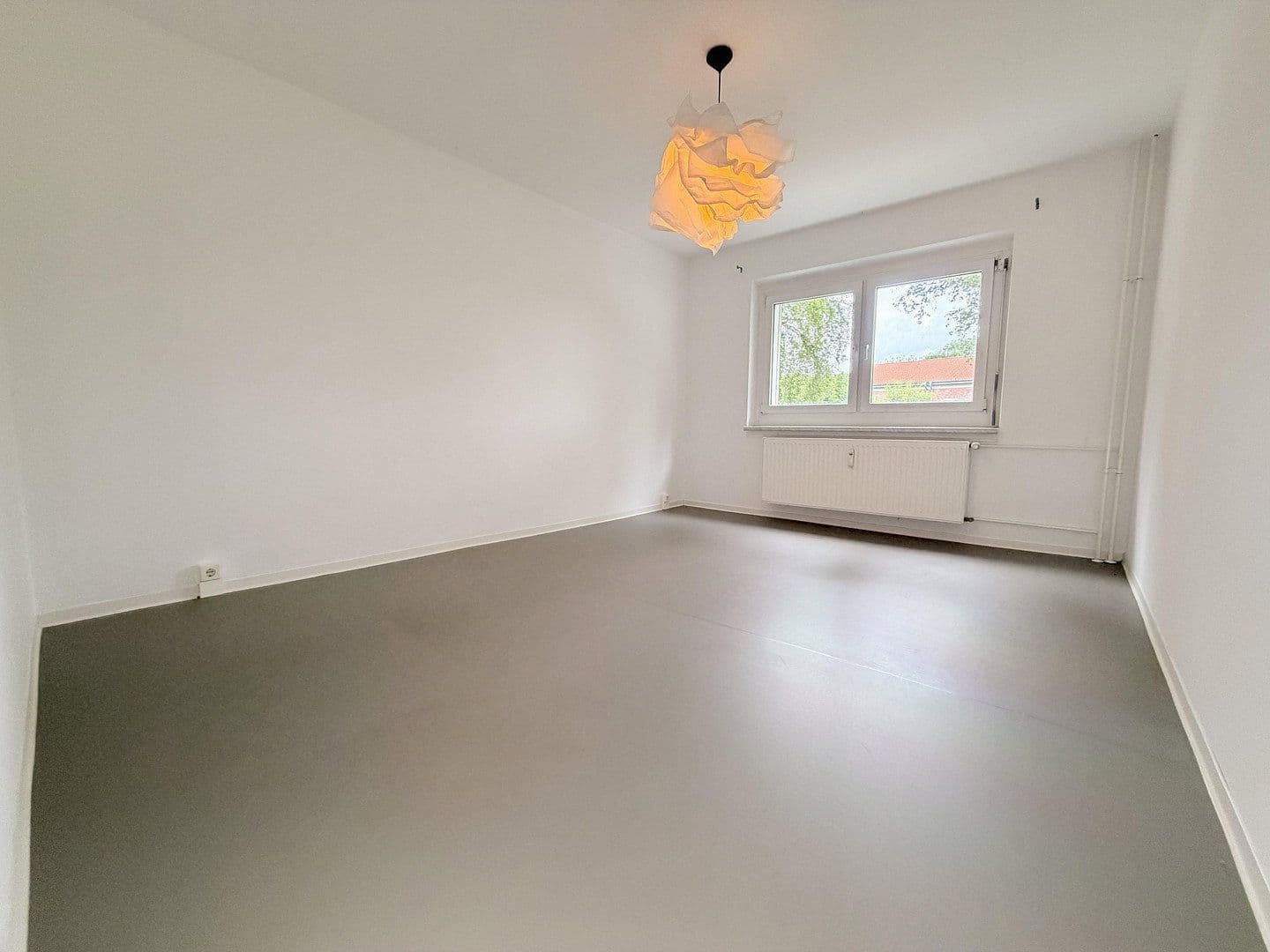 Prodej bytu 2+1 51 m², Neubrandenburger Straße 68, Berlin, Berlín Prodej bytu 2+1 51 m², Neubrandenburger Straße 68, Berlin, Berlín