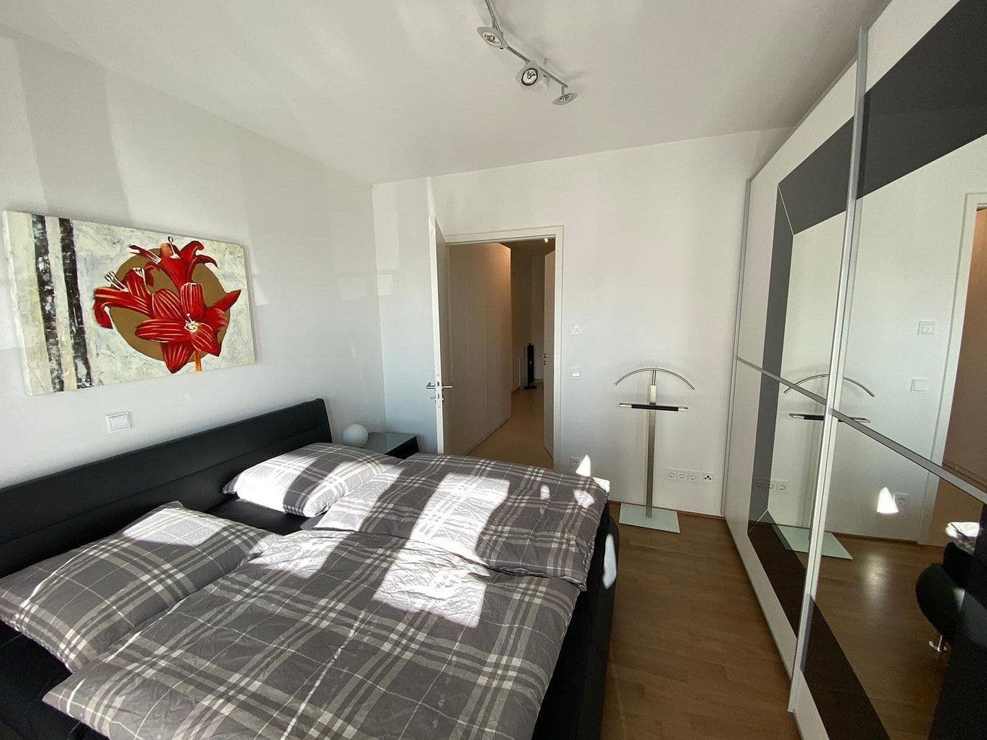 Pronájem bytu 2+1 81 m², Taunusstrasse 67, Mainz, Porýní-Falc Pronájem bytu 2+1 81 m², Taunusstrasse 67, Mainz, Porýní-Falc