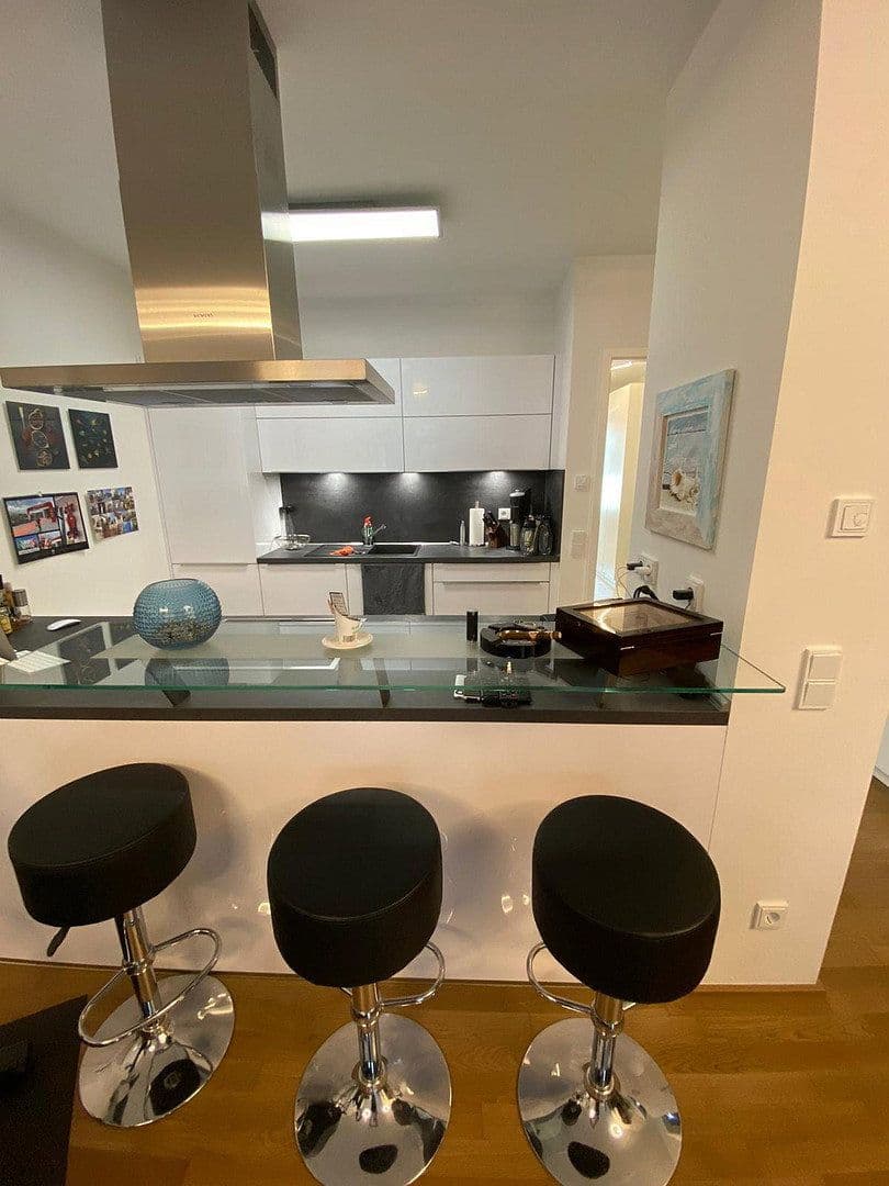 Pronájem bytu 2+1 81 m², Taunusstrasse 67, Mainz, Porýní-Falc Pronájem bytu 2+1 81 m², Taunusstrasse 67, Mainz, Porýní-Falc