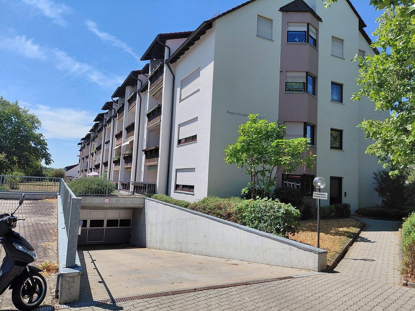 Pronájem bytu 2+1 50 m², Regensburgerstr. 98a, Neumarkt in der Oberpfalz, Bavorsko Pronájem bytu 2+1 50 m², Regensburgerstr. 98a, Neumarkt in der Oberpfalz, Bavorsko