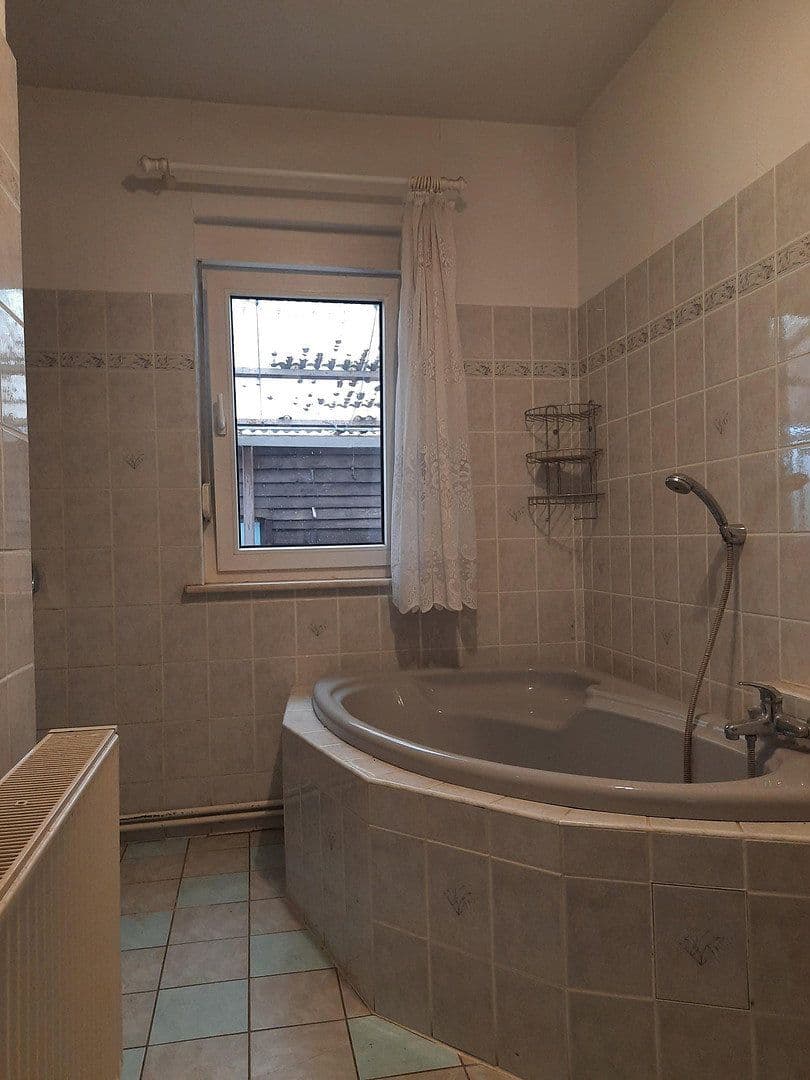 Prodej domu 60 m², pozemek 898 m², Berlin, Berlín Prodej domu 60 m², pozemek 898 m², Berlin, Berlín