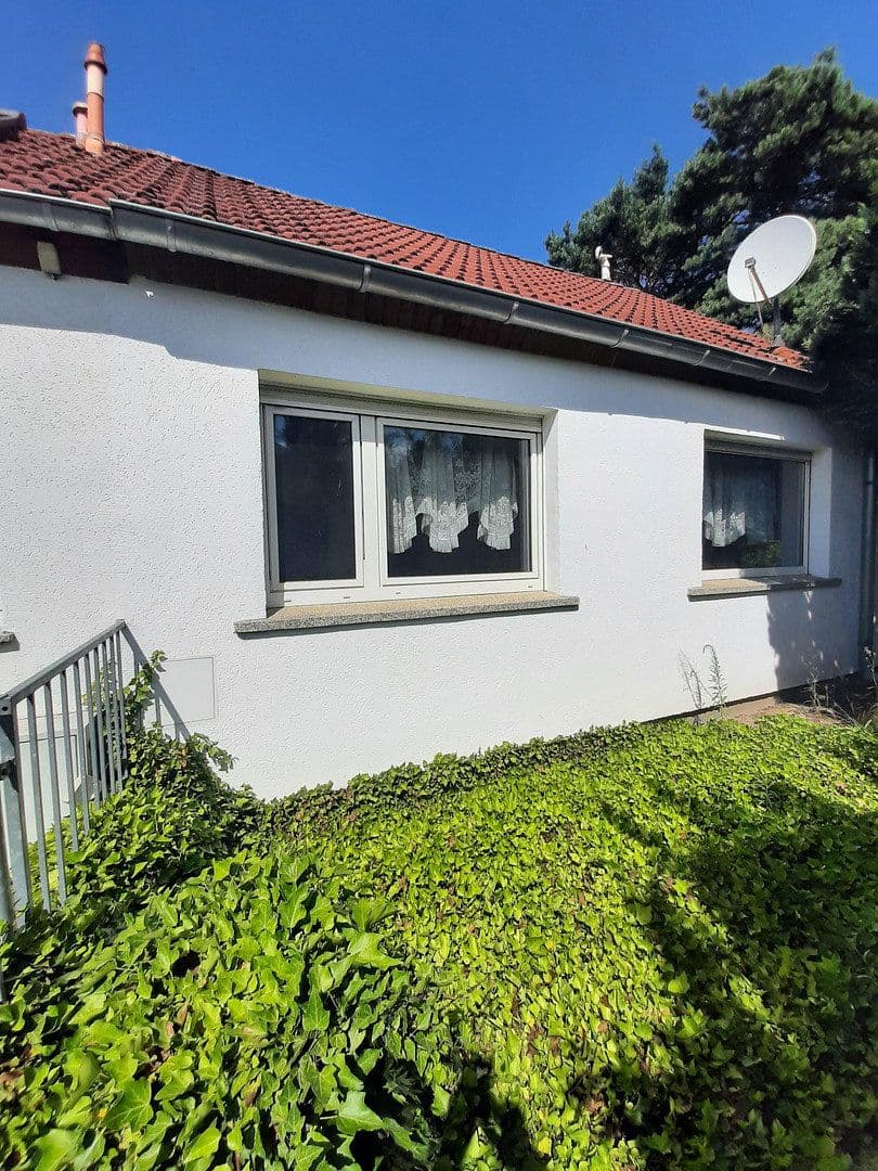 Prodej domu 60 m², pozemek 898 m², Berlin, Berlín Prodej domu 60 m², pozemek 898 m², Berlin, Berlín