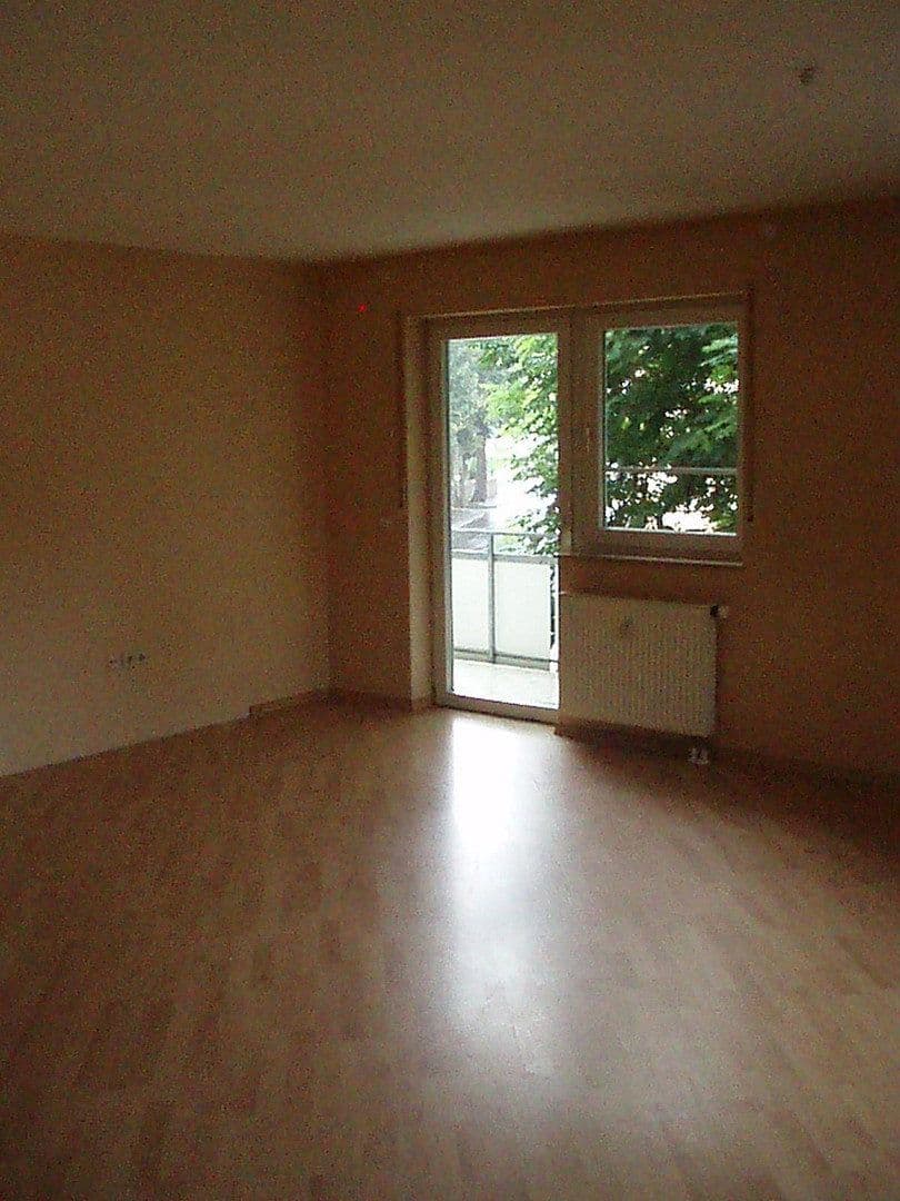 Pronájem bytu 3+1 88 m², Am Rathaus 2/ Friedhofstrasse 1, Kist, Bavorsko Pronájem bytu 3+1 88 m², Am Rathaus 2/ Friedhofstrasse 1, Kist, Bavorsko