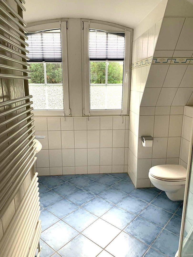 Prodej domu 163 m², pozemek 694 m², Rendsburg, Šlesvicko-Holštýnsko Prodej domu 163 m², pozemek 694 m², Rendsburg, Šlesvicko-Holštýnsko