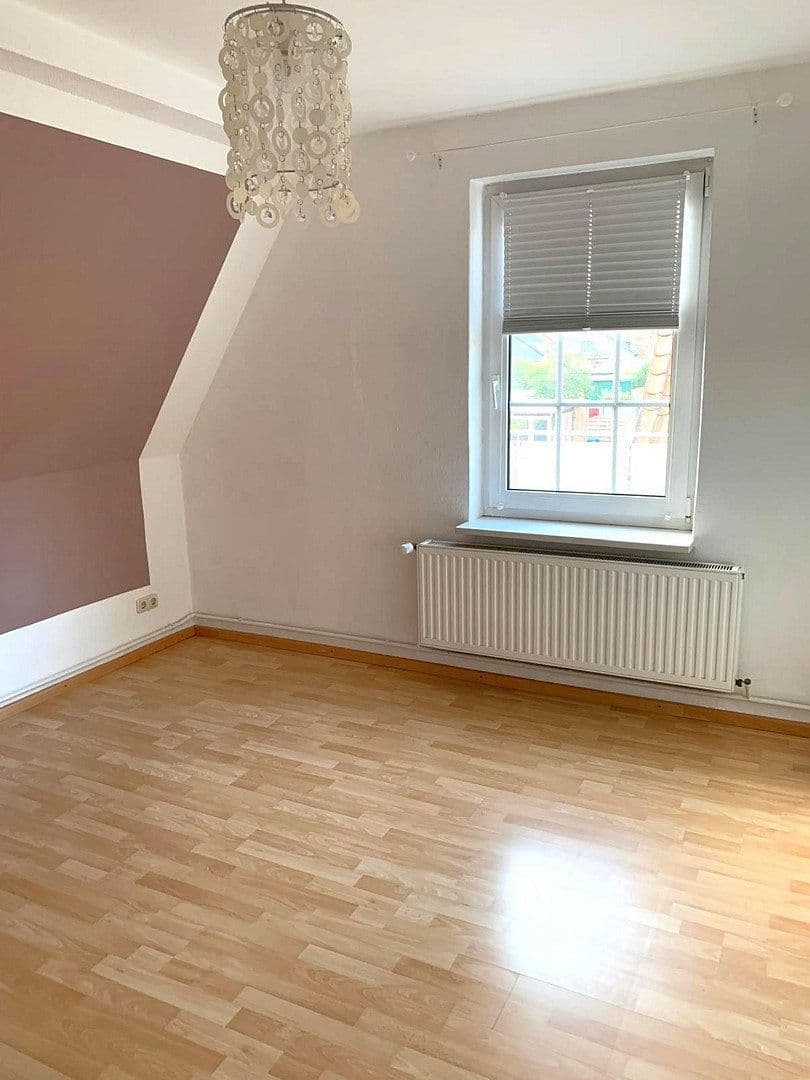 Prodej domu 163 m², pozemek 694 m², Rendsburg, Šlesvicko-Holštýnsko Prodej domu 163 m², pozemek 694 m², Rendsburg, Šlesvicko-Holštýnsko