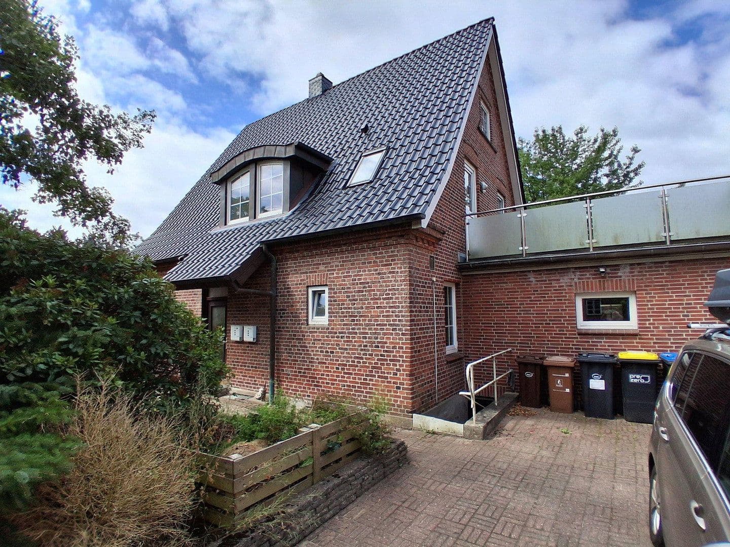 Prodej domu 163 m², pozemek 694 m², Rendsburg, Šlesvicko-Holštýnsko Prodej domu 163 m², pozemek 694 m², Rendsburg, Šlesvicko-Holštýnsko