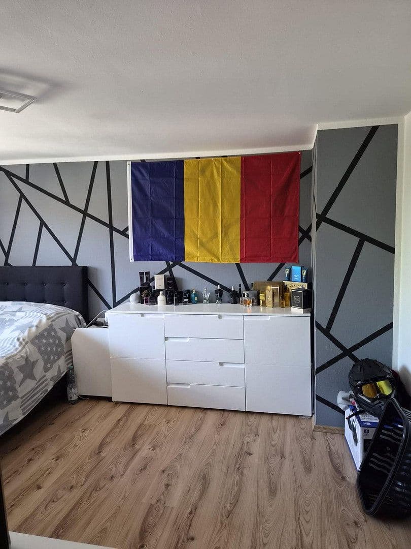 Pronájem bytu 3+1 63 m², Brunnenweg 3, Loßburg, Bádensko-Württembersko Pronájem bytu 3+1 63 m², Brunnenweg 3, Loßburg, Bádensko-Württembersko