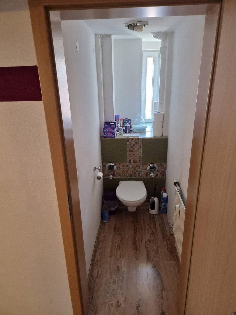 Pronájem bytu 3+1 63 m², Brunnenweg 3, Loßburg, Bádensko-Württembersko Pronájem bytu 3+1 63 m², Brunnenweg 3, Loßburg, Bádensko-Württembersko