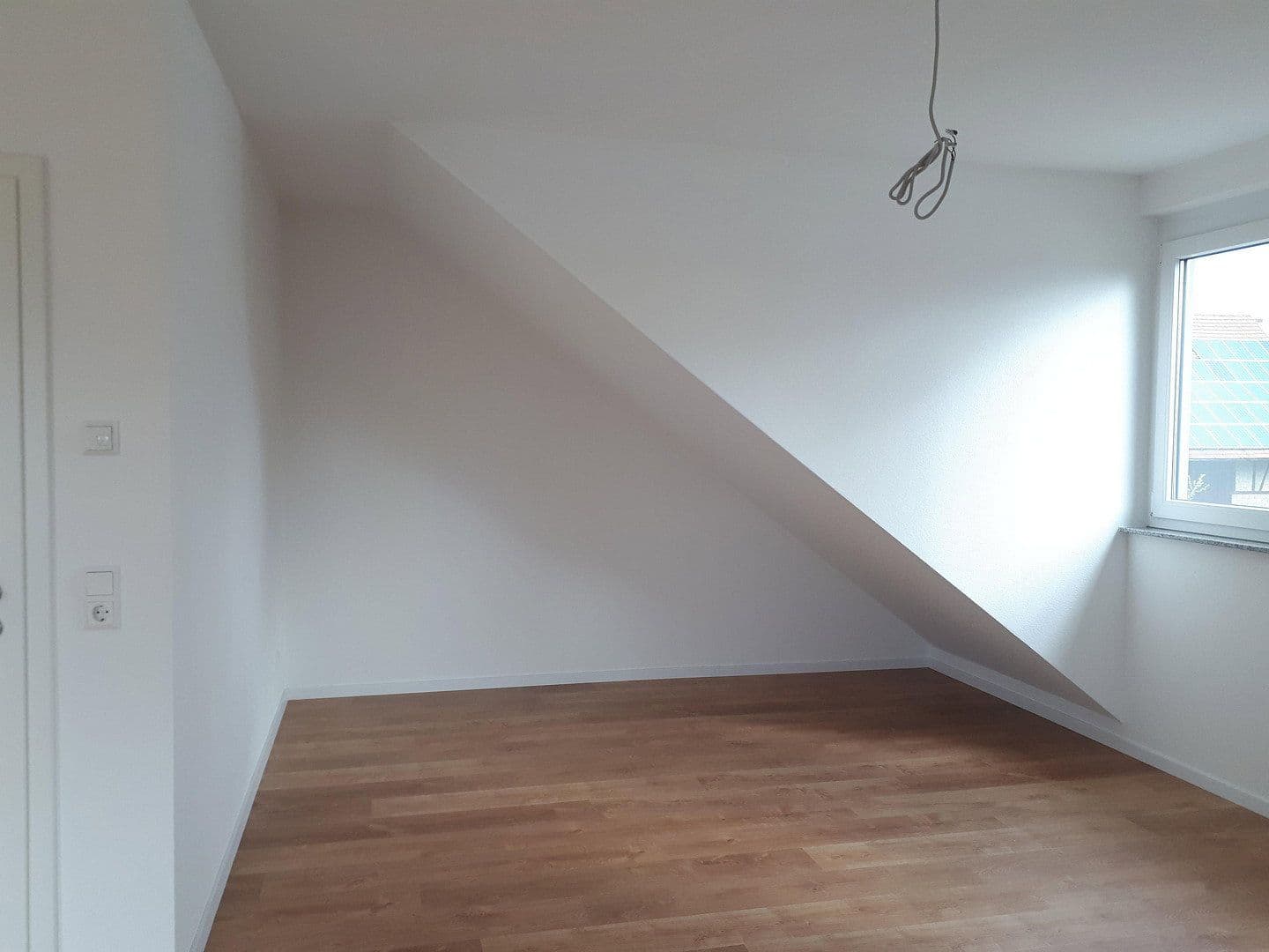 Pronájem domu 155 m², pozemek 418 m², Eutingen im Gäu, Bádensko-Württembersko Pronájem domu 155 m², pozemek 418 m², Eutingen im Gäu, Bádensko-Württembersko