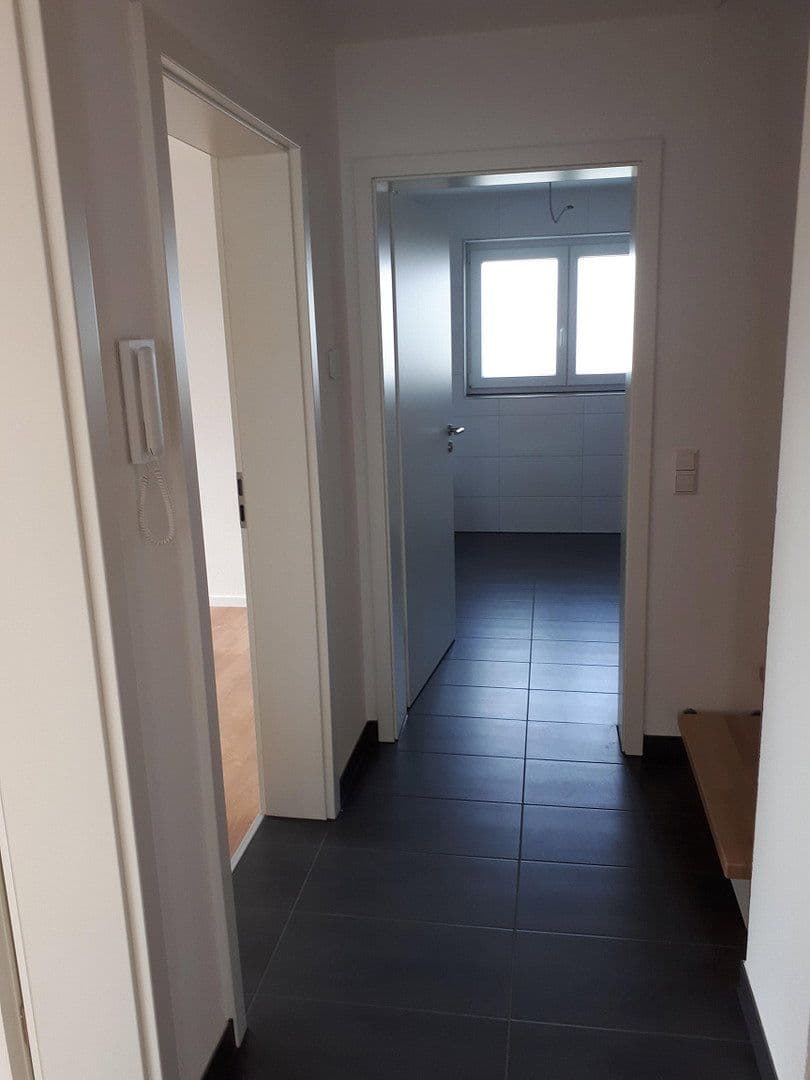 Pronájem domu 155 m², pozemek 418 m², Eutingen im Gäu, Bádensko-Württembersko Pronájem domu 155 m², pozemek 418 m², Eutingen im Gäu, Bádensko-Württembersko