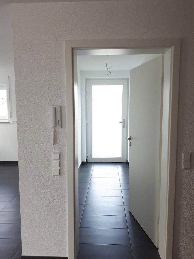 Pronájem domu 155 m², pozemek 418 m², Eutingen im Gäu, Bádensko-Württembersko Pronájem domu 155 m², pozemek 418 m², Eutingen im Gäu, Bádensko-Württembersko