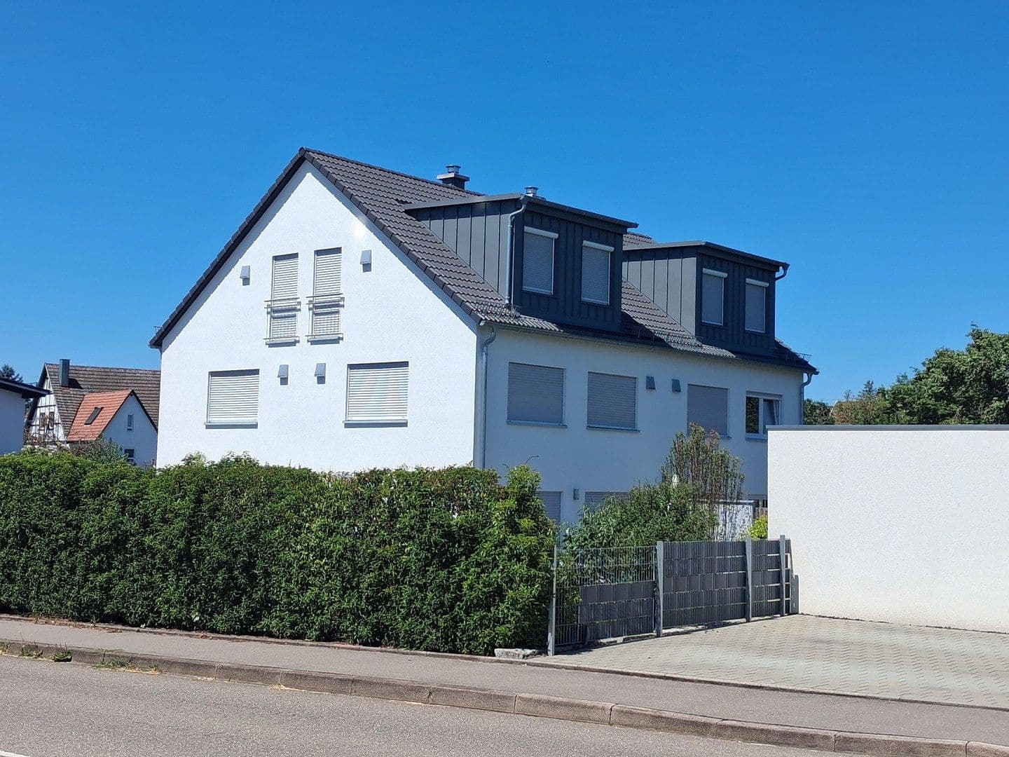 Pronájem domu 155 m², pozemek 418 m², Eutingen im Gäu, Bádensko-Württembersko Pronájem domu 155 m², pozemek 418 m², Eutingen im Gäu, Bádensko-Württembersko