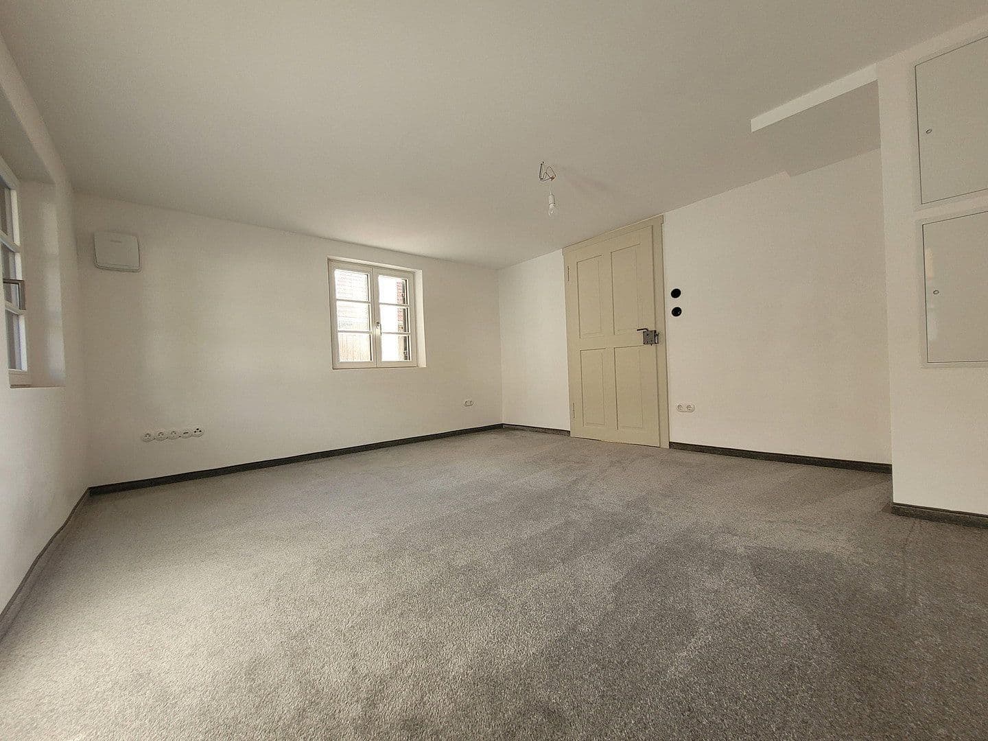 Pronájem bytu 4+1 60 m², Fuchstal / Leeder, Bavorsko Pronájem bytu 4+1 60 m², Fuchstal / Leeder, Bavorsko