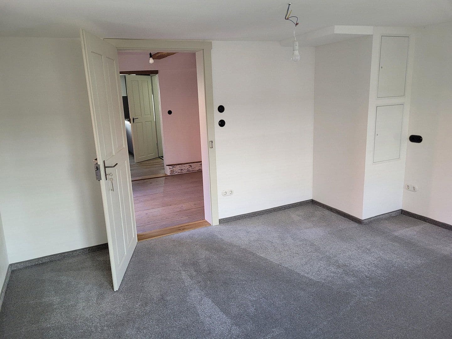 Pronájem bytu 4+1 60 m², Fuchstal / Leeder, Bavorsko Pronájem bytu 4+1 60 m², Fuchstal / Leeder, Bavorsko