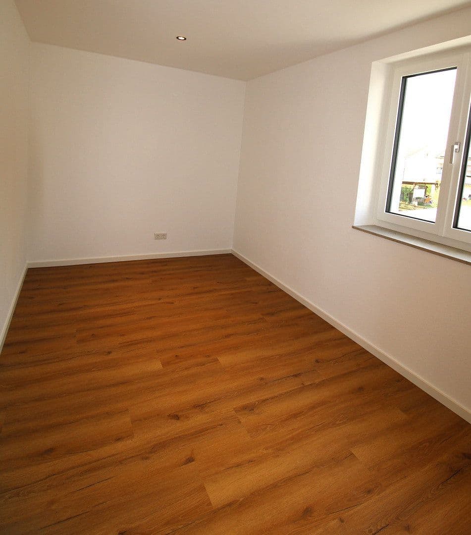 Pronájem bytu 4+1 117 m², Fasanenstr. 11, Manching, Bavorsko Pronájem bytu 4+1 117 m², Fasanenstr. 11, Manching, Bavorsko