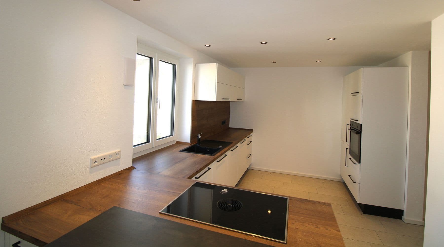 Pronájem bytu 4+1 117 m², Fasanenstr. 11, Manching, Bavorsko Pronájem bytu 4+1 117 m², Fasanenstr. 11, Manching, Bavorsko