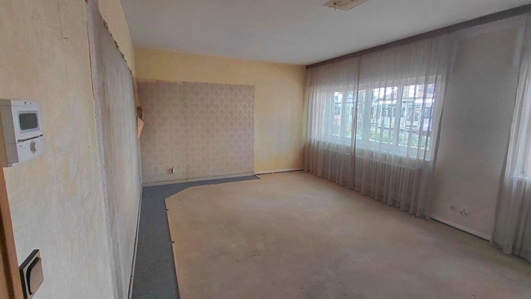 Prodej bytu 4+1 104 m², Köln, Severní Porýní-Vestfálsko Prodej bytu 4+1 104 m², Köln, Severní Porýní-Vestfálsko