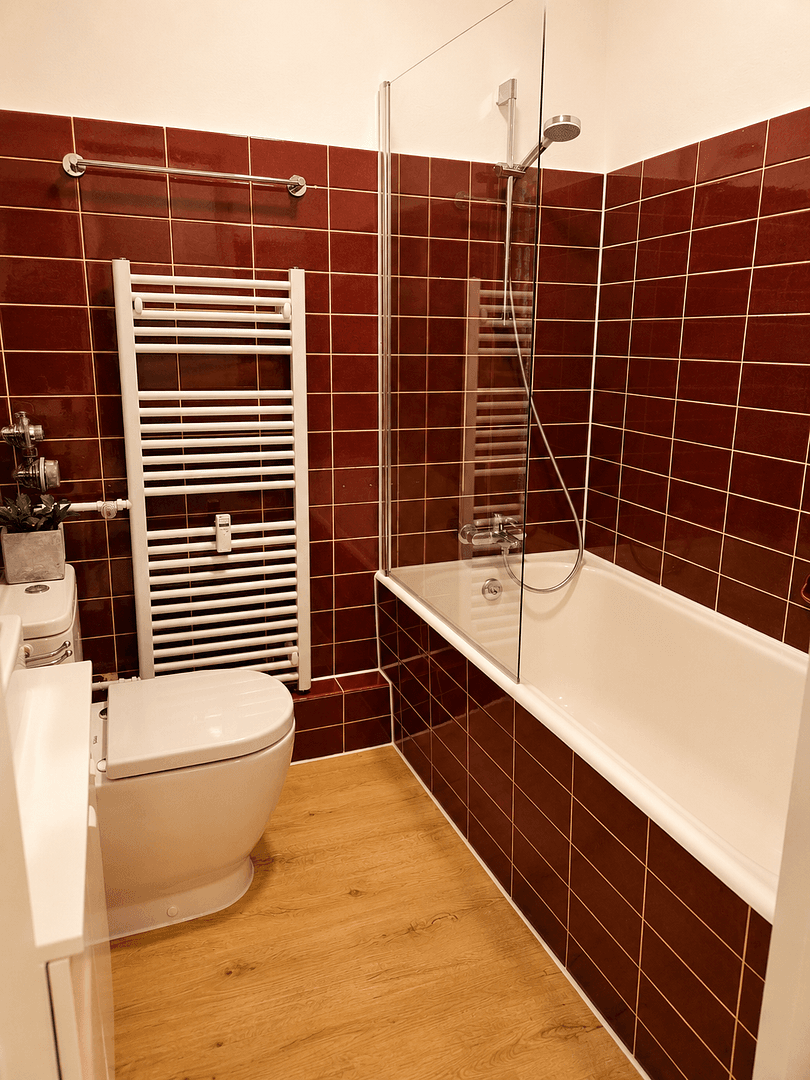 Prodej bytu 1+1 29 m², Köln-Lindweiler, Severní Porýní-Vestfálsko Prodej bytu 1+1 29 m², Köln-Lindweiler, Severní Porýní-Vestfálsko