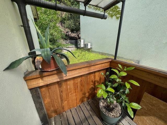 Prodej domu 180 m², pozemek 400 m², Roßmäßlerstraße 34, Tharandt, Sasko Prodej domu 180 m², pozemek 400 m², Roßmäßlerstraße 34, Tharandt, Sasko