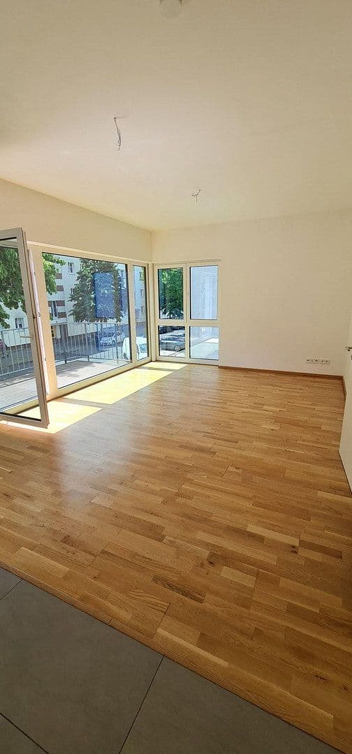 Pronájem bytu 2+1 73 m², Am Gutspark 2, Berlin, Berlín Pronájem bytu 2+1 73 m², Am Gutspark 2, Berlin, Berlín