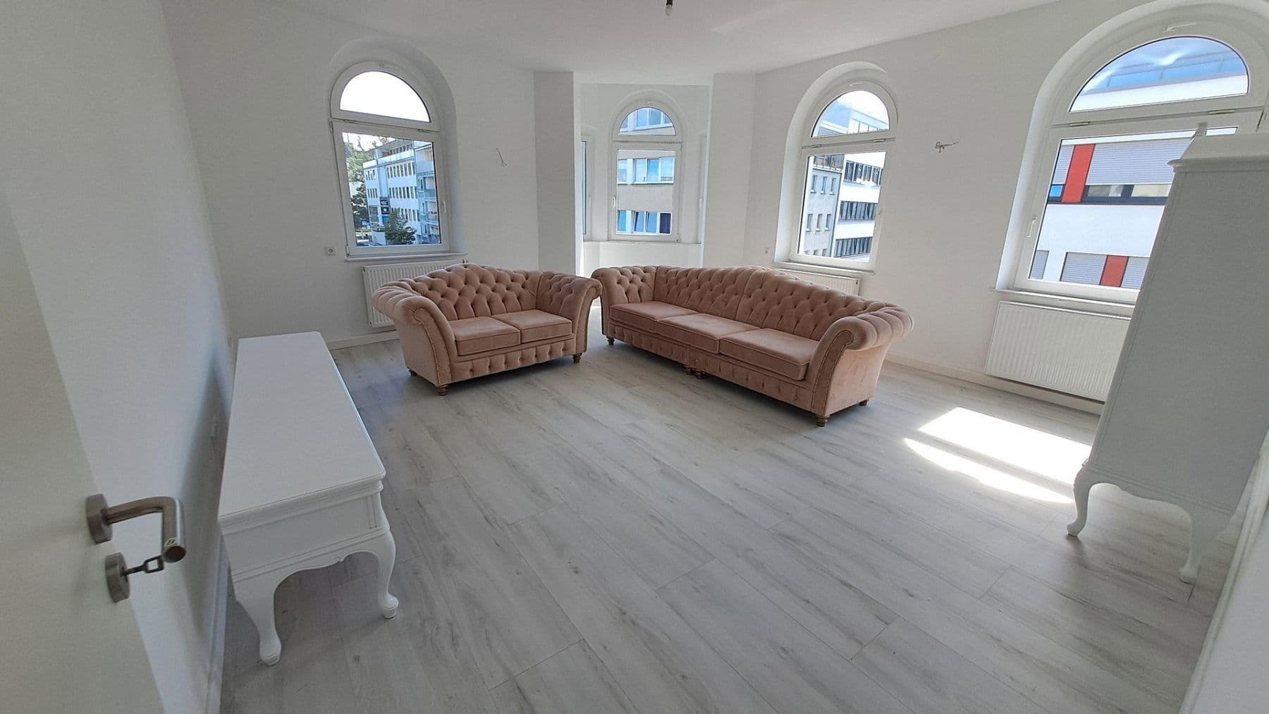 Prodej bytu 6+1 134 m², Velbert, Severní Porýní-Vestfálsko Prodej bytu 6+1 134 m², Velbert, Severní Porýní-Vestfálsko