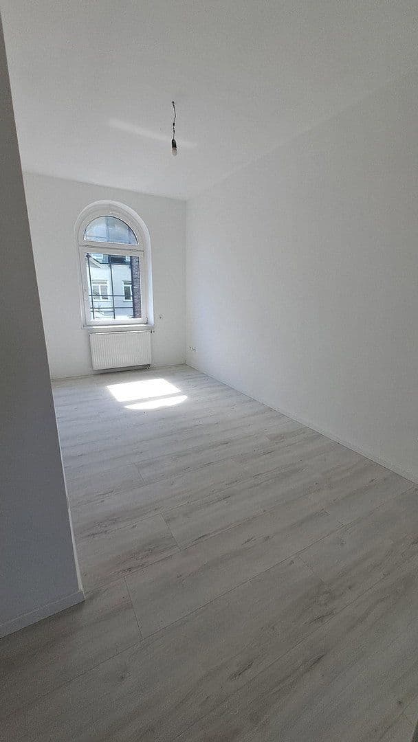 Prodej bytu 6+1 134 m², Velbert, Severní Porýní-Vestfálsko Prodej bytu 6+1 134 m², Velbert, Severní Porýní-Vestfálsko
