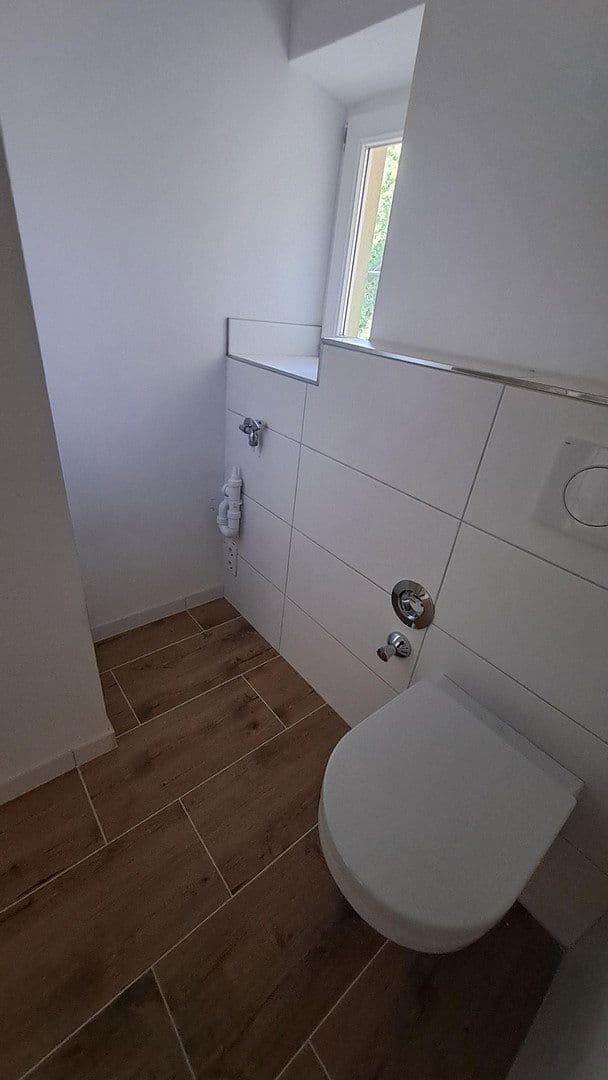 Prodej bytu 6+1 134 m², Velbert, Severní Porýní-Vestfálsko Prodej bytu 6+1 134 m², Velbert, Severní Porýní-Vestfálsko