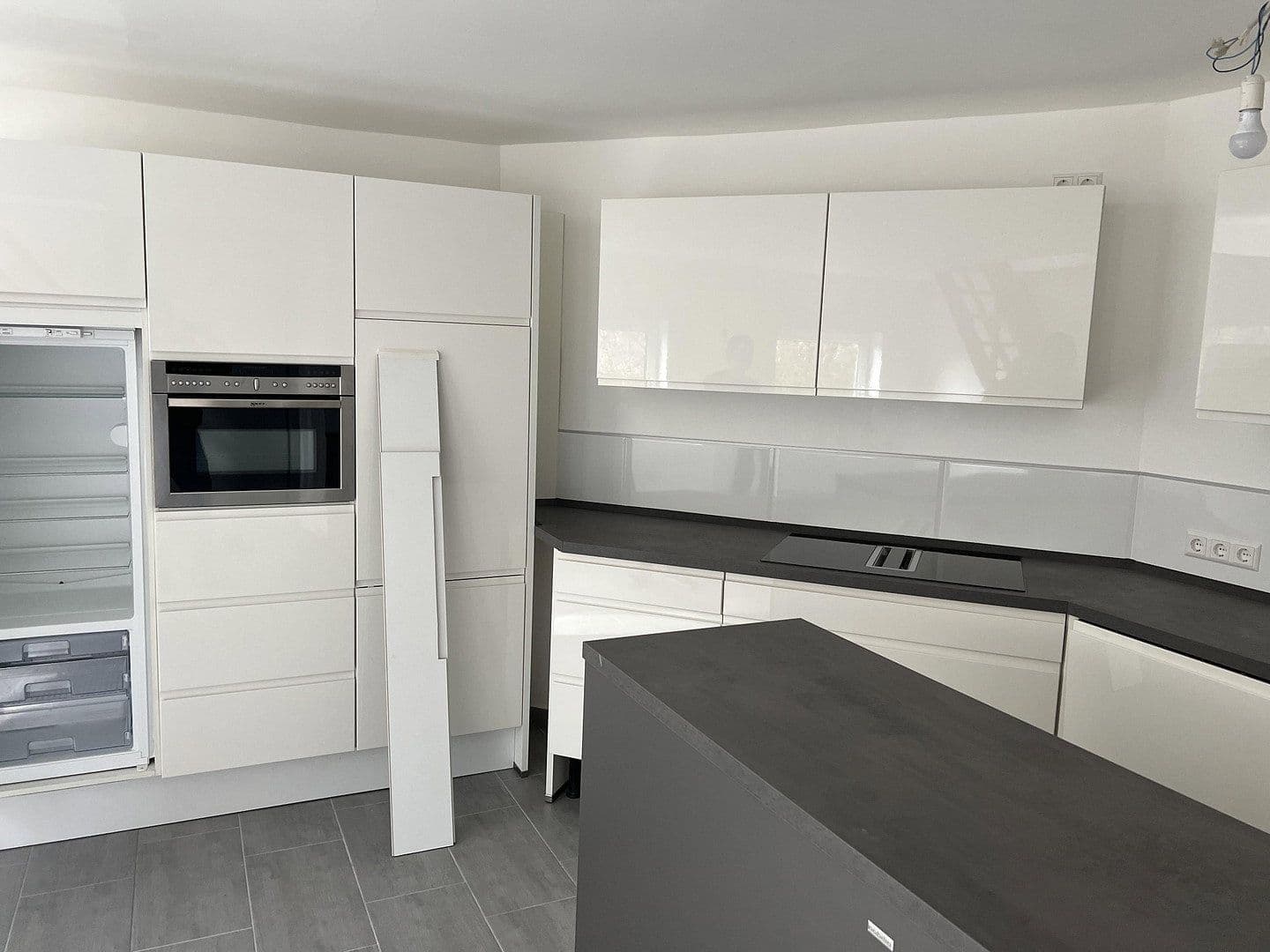 Pronájem bytu 2+1 72 m², Sonnenhalde 16, Buchen (Odenwald), Bádensko-Württembersko Pronájem bytu 2+1 72 m², Sonnenhalde 16, Buchen (Odenwald), Bádensko-Württembersko
