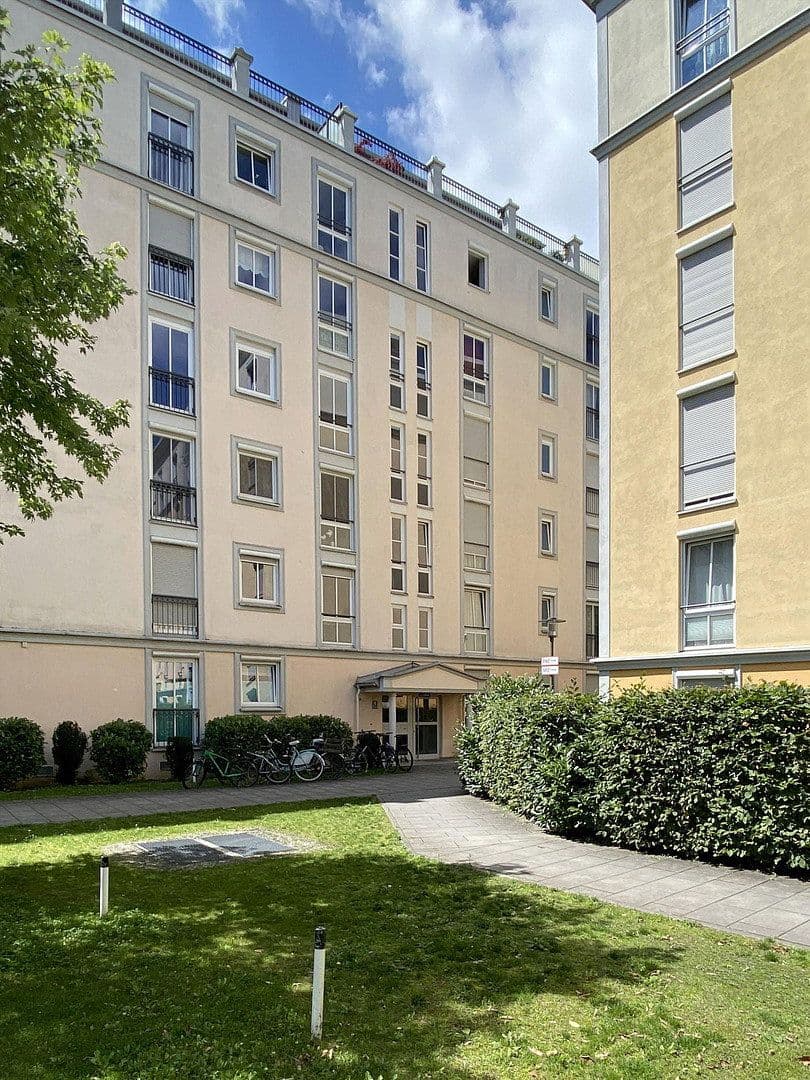 Prodej bytu 3+1 76 m², München, Bavorsko Prodej bytu 3+1 76 m², München, Bavorsko