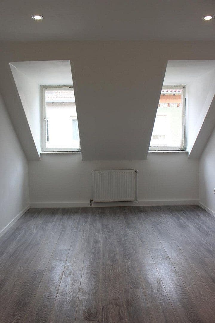 Pronájem bytu 5+1 100 m², Frankenthal, Porýní-Falc Pronájem bytu 5+1 100 m², Frankenthal, Porýní-Falc