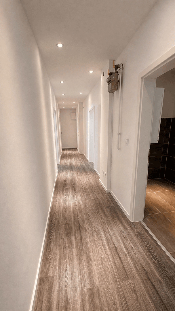 Pronájem bytu 5+1 100 m², Frankenthal, Porýní-Falc Pronájem bytu 5+1 100 m², Frankenthal, Porýní-Falc