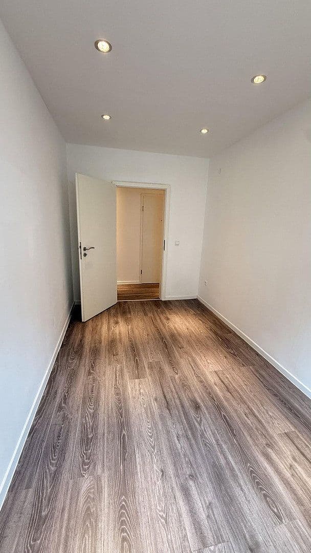 Pronájem bytu 5+1 100 m², Frankenthal, Porýní-Falc Pronájem bytu 5+1 100 m², Frankenthal, Porýní-Falc