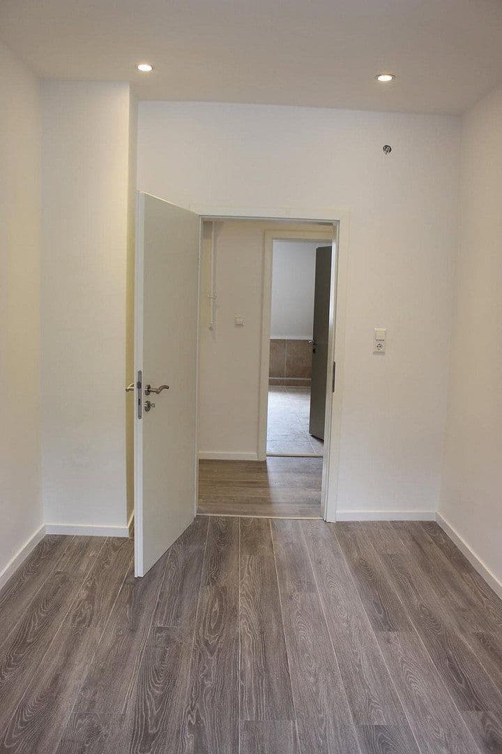 Pronájem bytu 5+1 100 m², Frankenthal, Porýní-Falc Pronájem bytu 5+1 100 m², Frankenthal, Porýní-Falc