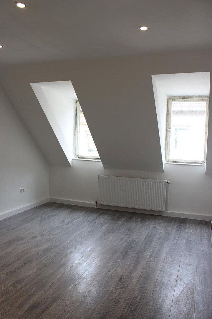Pronájem bytu 5+1 100 m², Frankenthal, Porýní-Falc Pronájem bytu 5+1 100 m², Frankenthal, Porýní-Falc