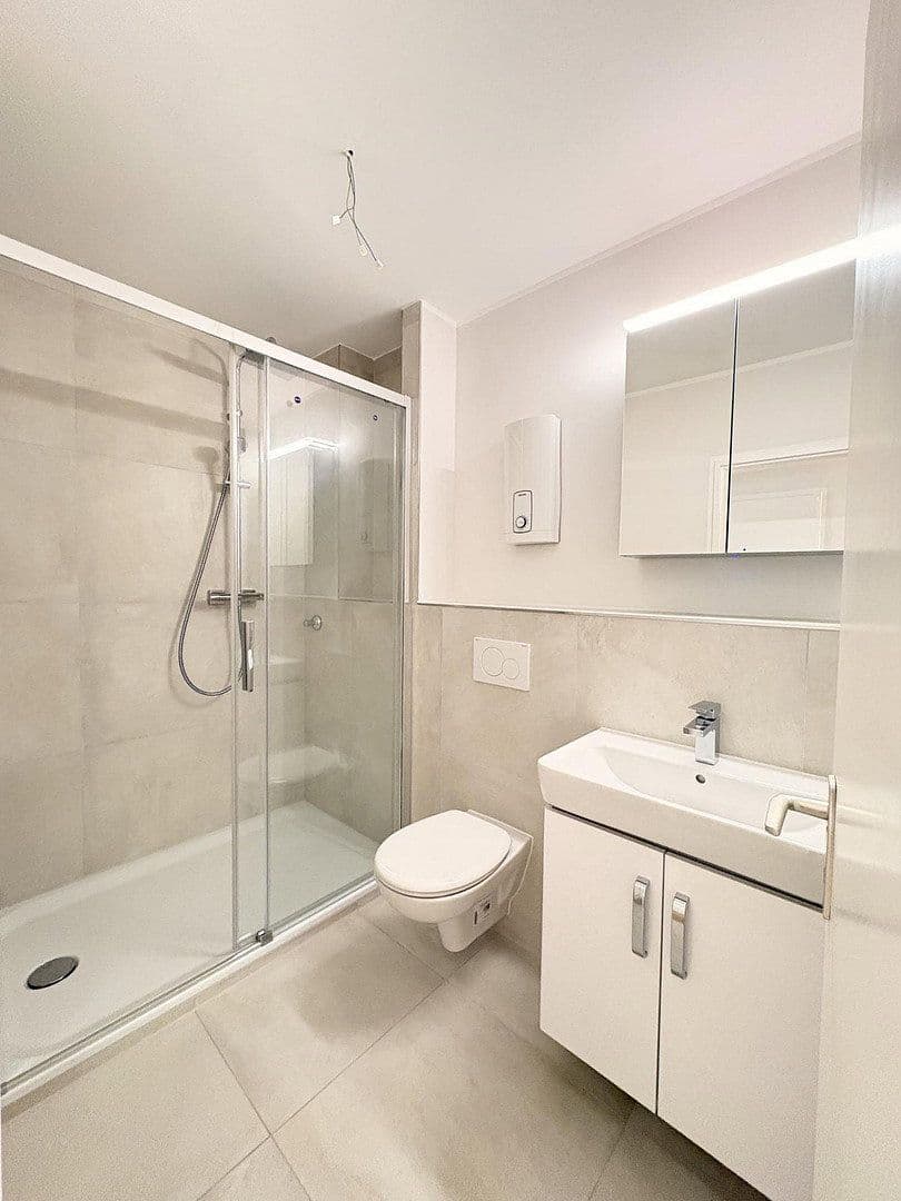 Pronájem bytu 1+kk 38 m², Oberhausen, Severní Porýní-Vestfálsko Pronájem bytu 1+kk 38 m², Oberhausen, Severní Porýní-Vestfálsko