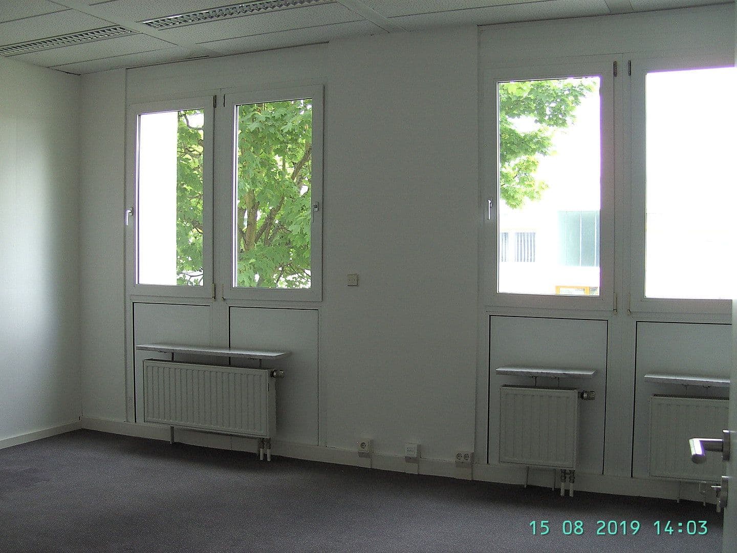 Pronájem kanceláře 217 m², Freiberg am Neckar, Bádensko-Württembersko Pronájem kanceláře 217 m², Freiberg am Neckar, Bádensko-Württembersko