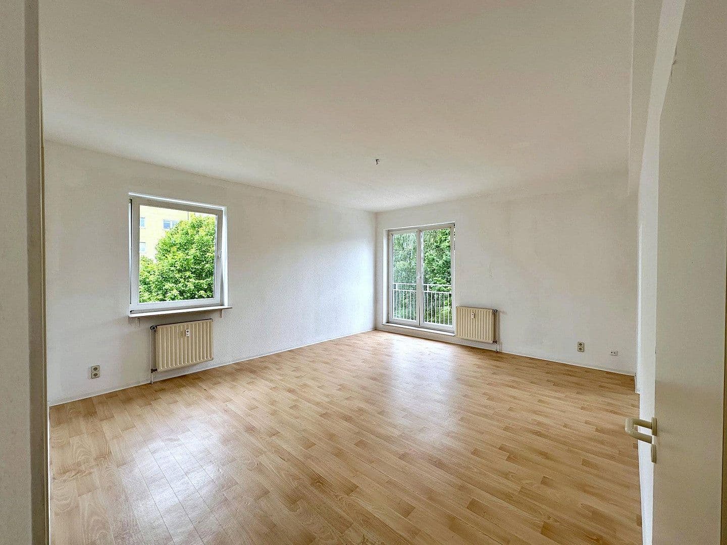 Pronájem bytu 2+1 54 m², Salvador-Allende-Straße 29, Rostock, Mecklenburg-Vorpommern Pronájem bytu 2+1 54 m², Salvador-Allende-Straße 29, Rostock, Mecklenburg-Vorpommern