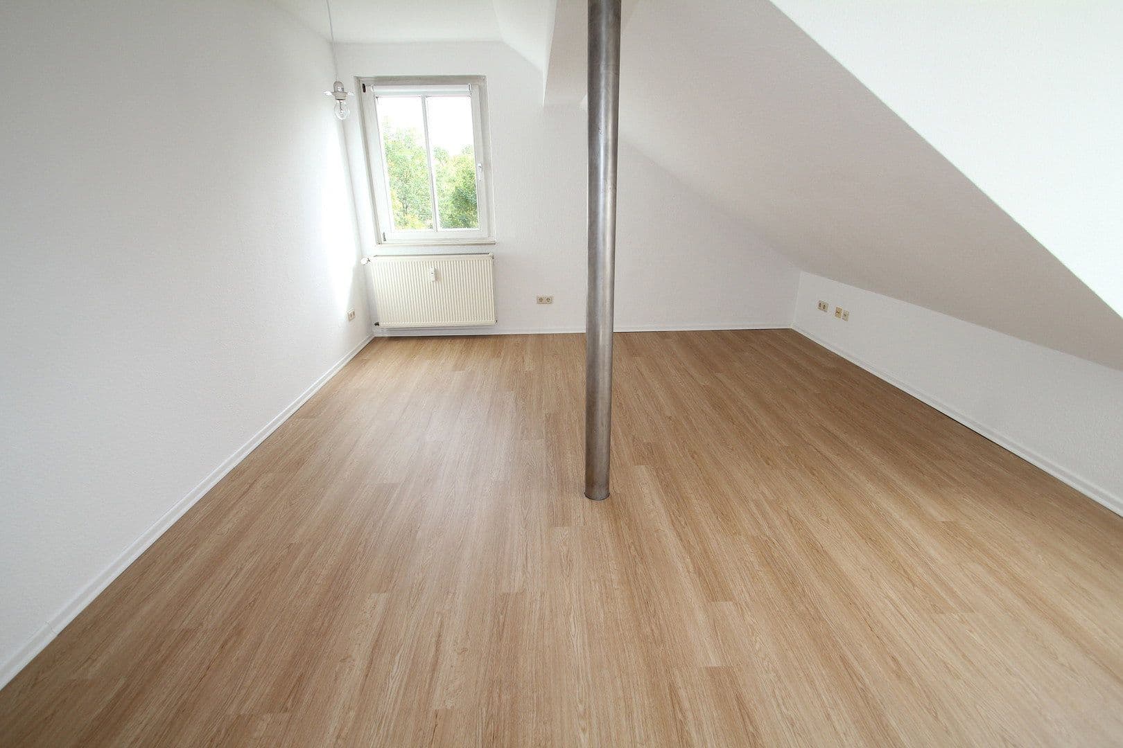 Pronájem bytu 2+1 52 m², Keplerstraße 24, Göttingen, Dolní Sasko Pronájem bytu 2+1 52 m², Keplerstraße 24, Göttingen, Dolní Sasko